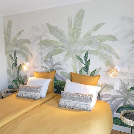 Bed and Breakfast Les Agapanthes à Camphin-en-Pevele Extérieur photo
